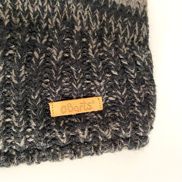 Barts Two-Tone Tan Black Knit Beanie NWT - Picture 2 of 8